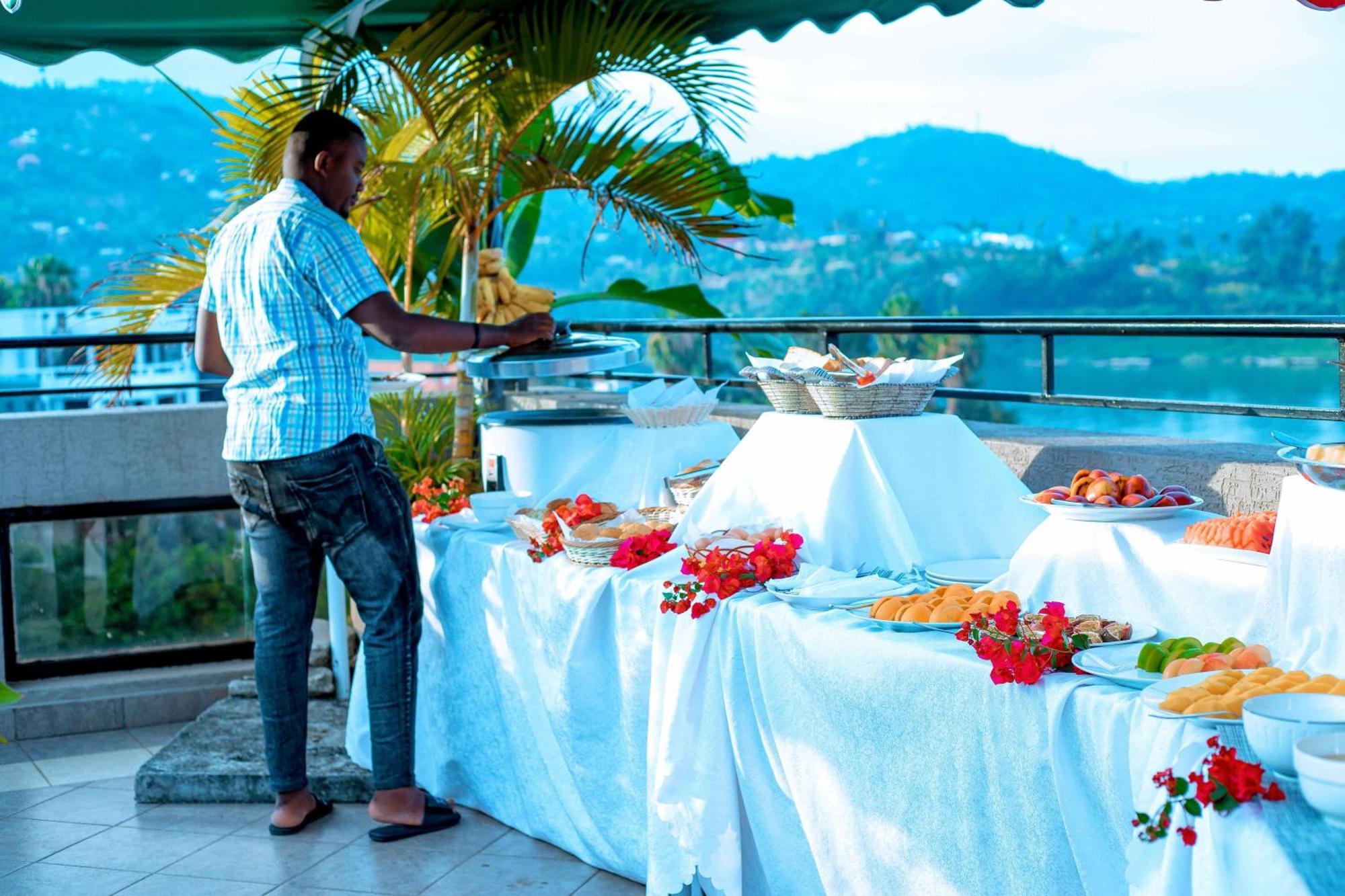 Kivu Hilltop View Resort Gisenyi Exteriör bild