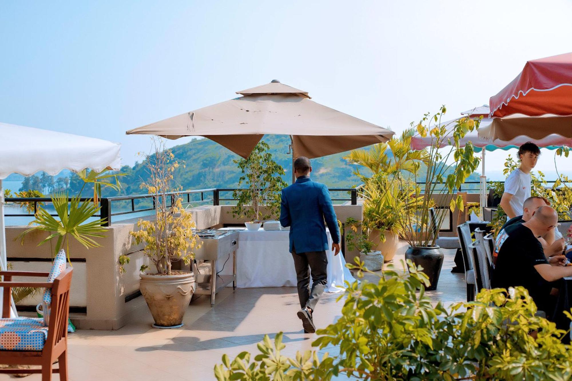 Kivu Hilltop View Resort Gisenyi Exteriör bild